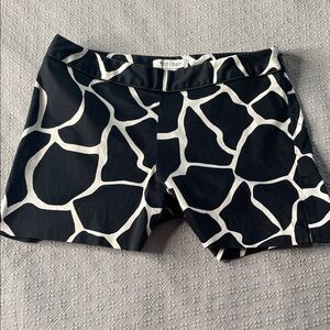 White House Black Market/ leotard (blk wht) Patterned Short Shorts